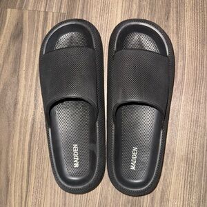 Steve Madden Black Slide Sandals